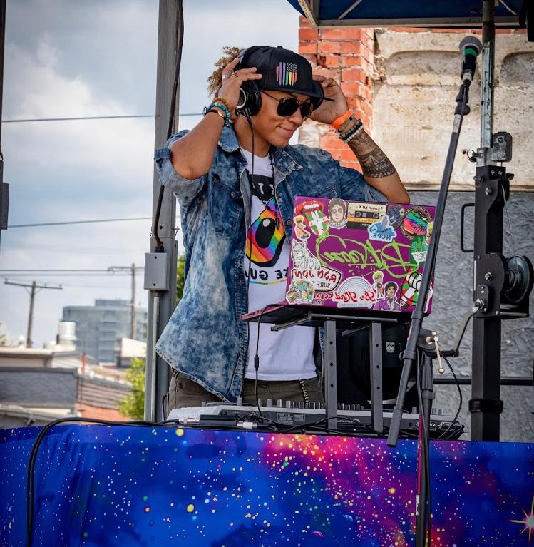 Fallon Schwab Davis DJing at an event